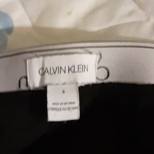 NWOT BRAND new never Worn black Calvin Klein crop pants.